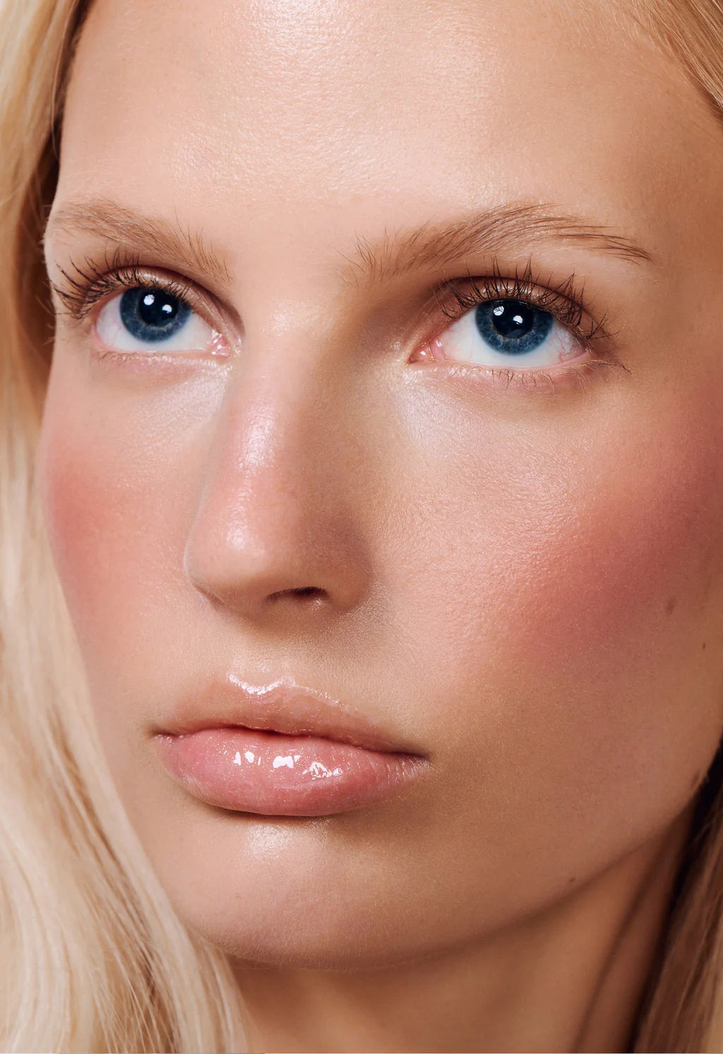 Rhode Pocket Blush summer edition Sun Soak
