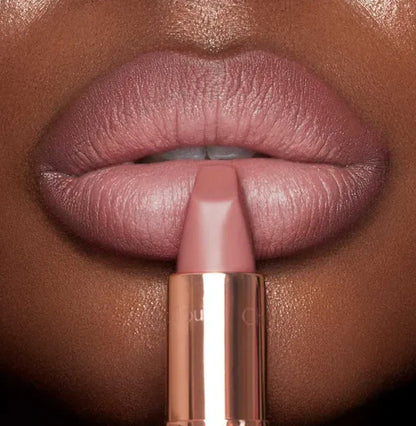 CHARLOTTE TILBURY - MATTE REVOLUTION HYDRATING LIPSTICK / Pillow Talk